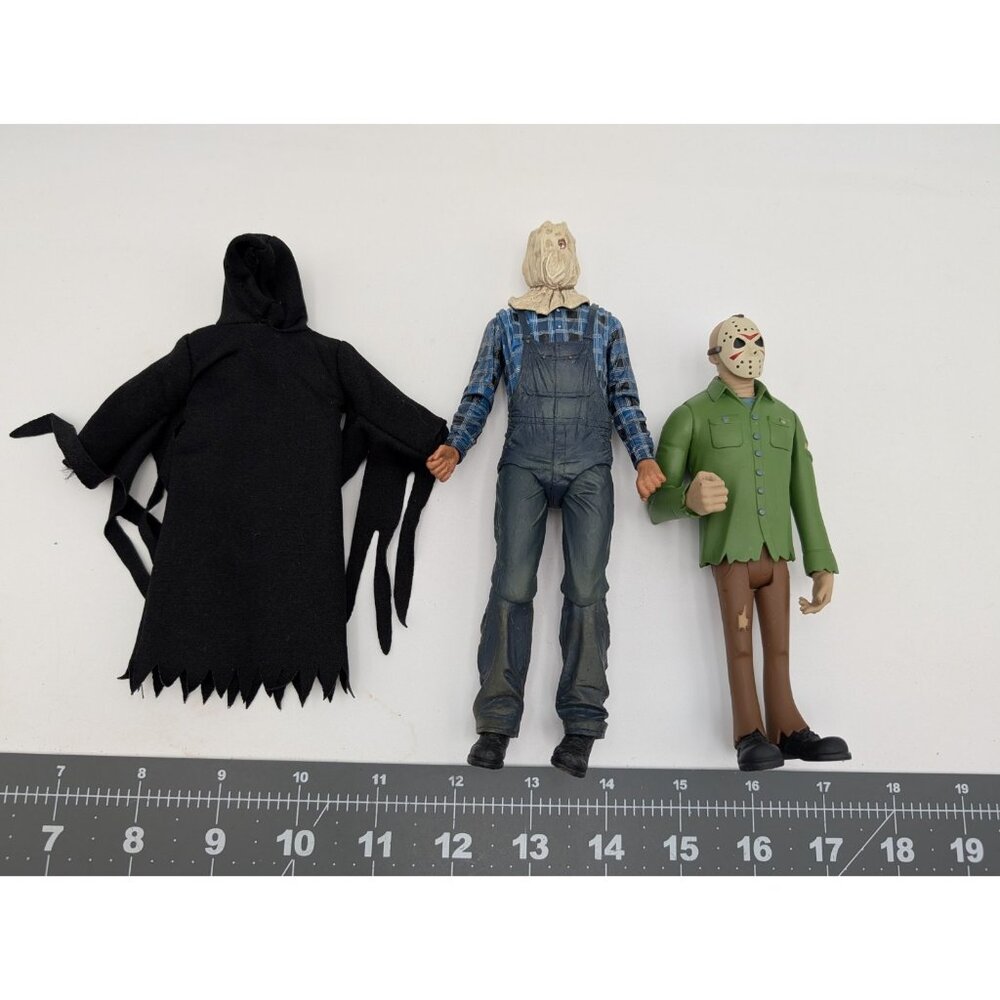 Neca Firday 13th Jason Vorhees Ultimate Sackhead Scream Outfit Action Figure Lot